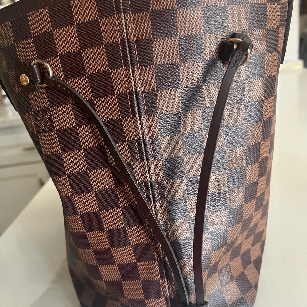 Louis Vuitton Red and Brown Striped Interior